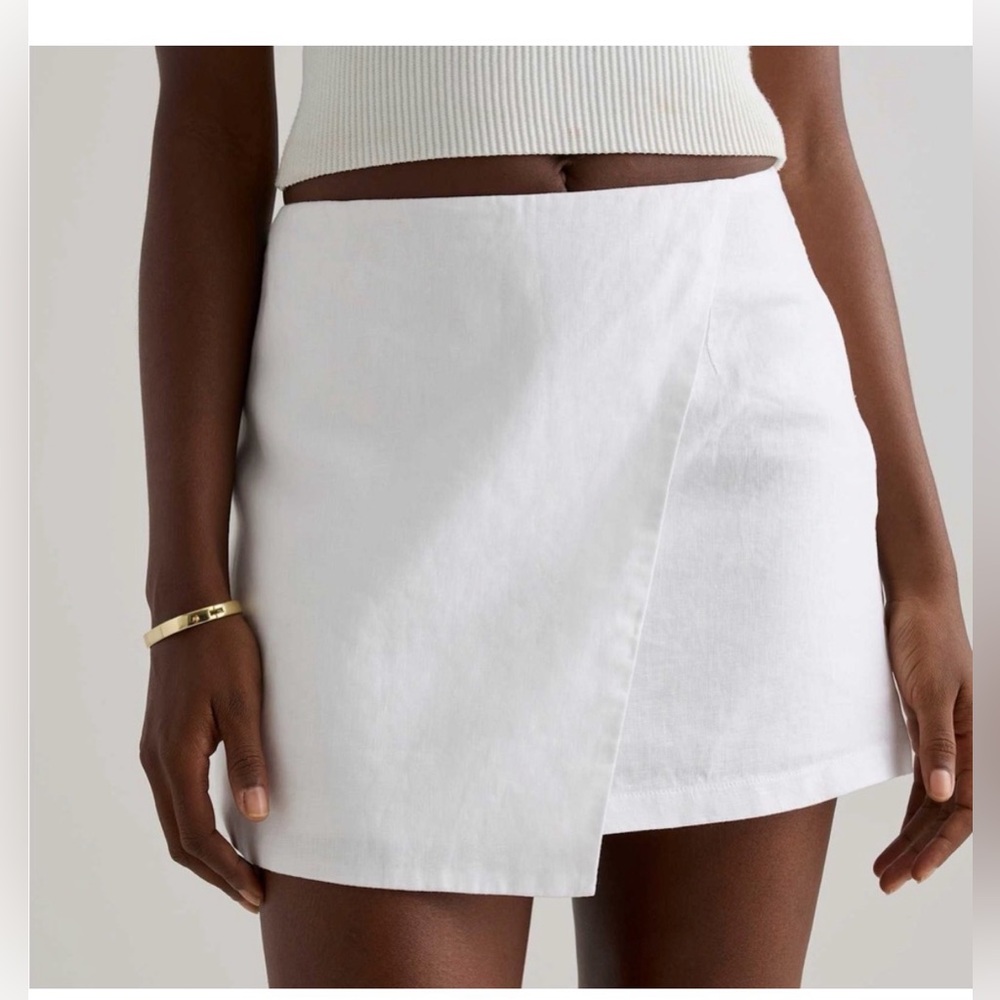 Abercrombie & Fitch White Mini Skirt